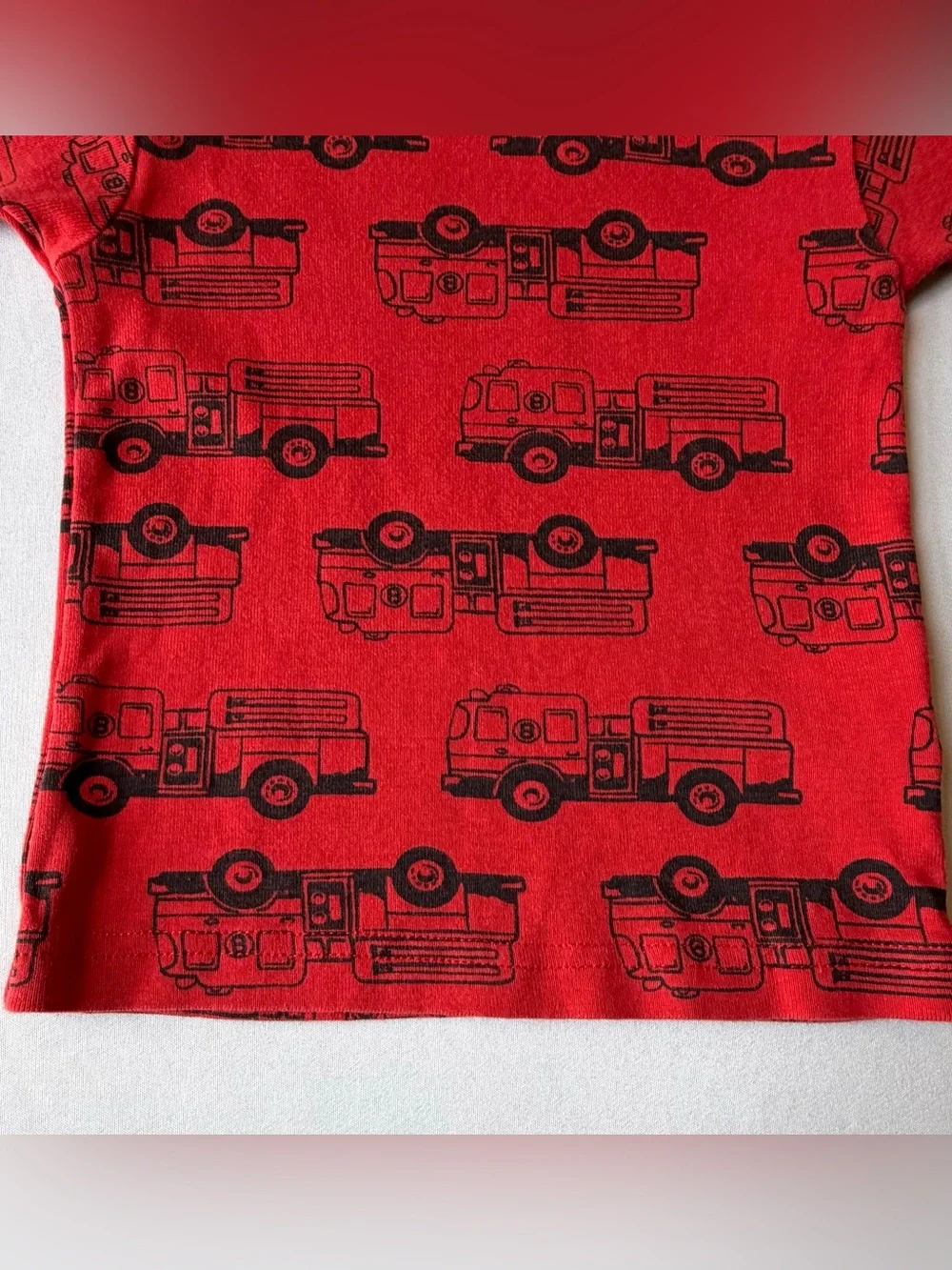 Carters Toddler Pajamas 2 Piece Red Firetruck Super Comfy Long Sleeve & Pants